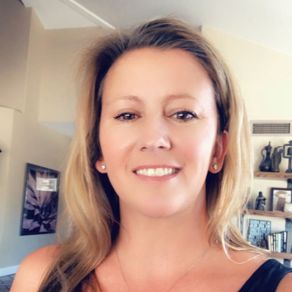 Meet your Posher, Dana